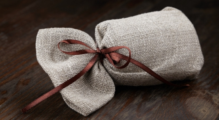 How to Make Cloth Gift Bags