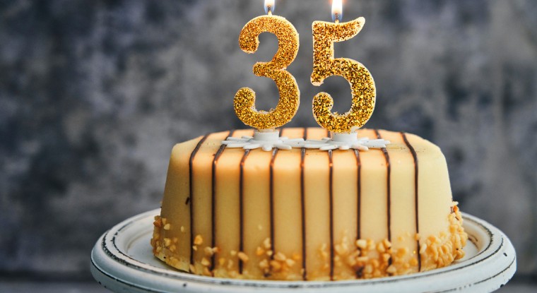 35th birthday cake