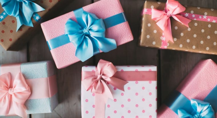 What is a Good Gift for New Neighbors? - Gift Aero