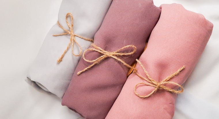 How To Gift Wrap Clothes With Tissue Paper